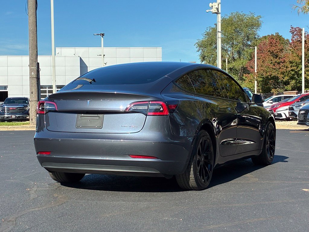 Used 2022 Gray Tesla Long Range image 5