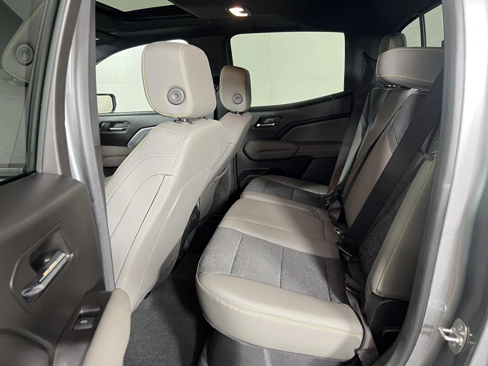 Used 2024 Sterling Gray Metallic Chevrolet ZR2 image 6