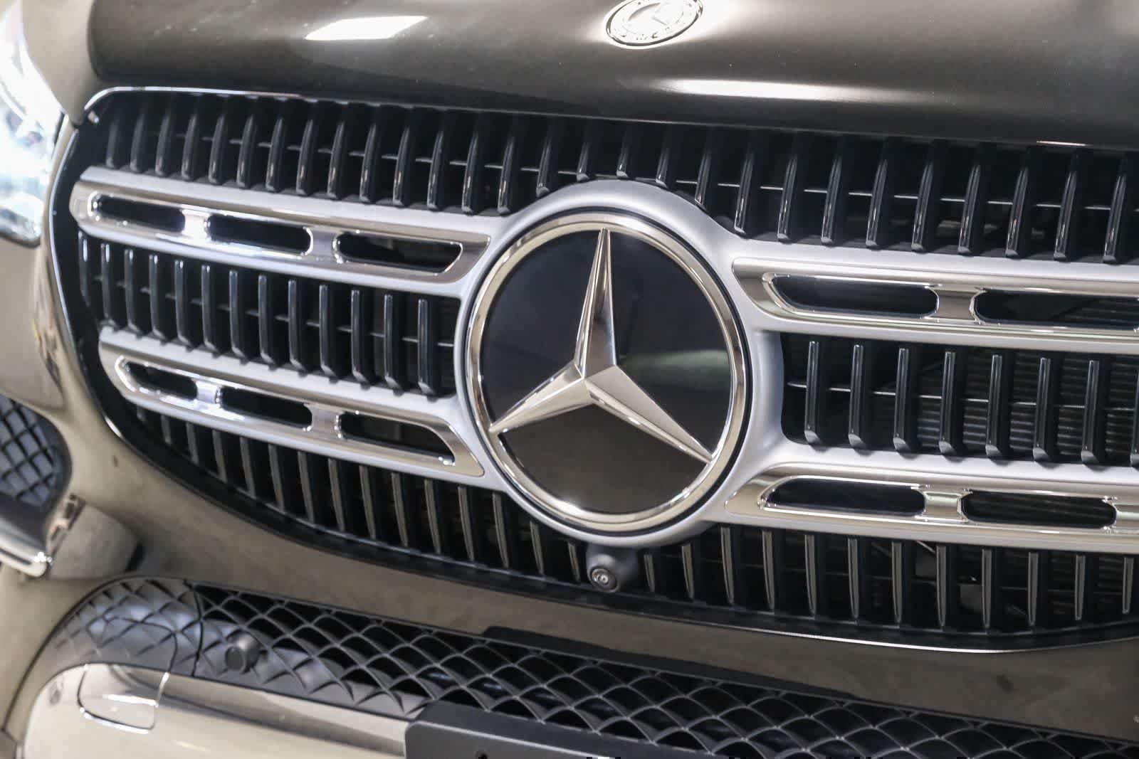 New 2026 Black Mercedes-Benz GLE 350 image 13