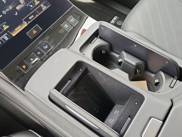 2026 INFINITI QX80 Luxe - Photo 18