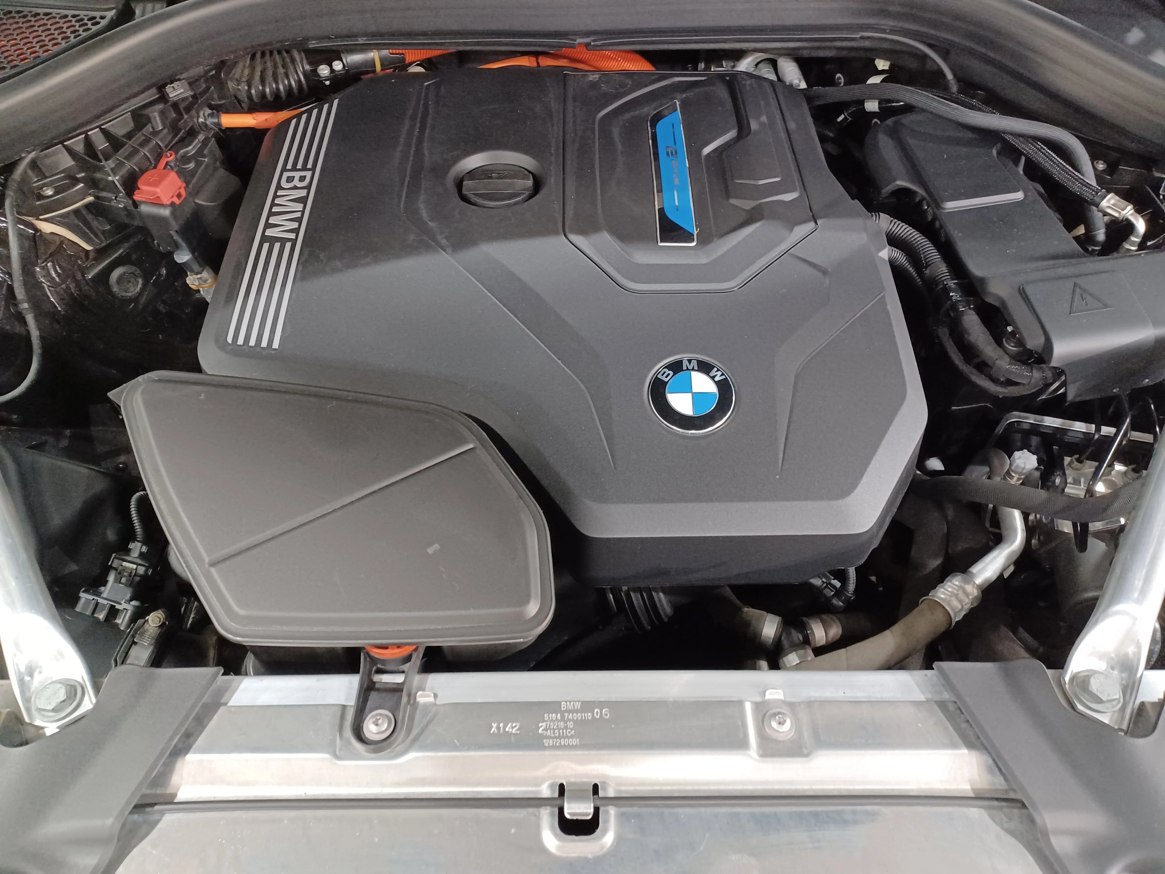 Certified Used 2023 Black Sapphire Metallic BMW xDrive30e Plug-In Hybrid*Nav | Htd Leather | Htd Steering Wheel | Rain Sense Wipers image 6