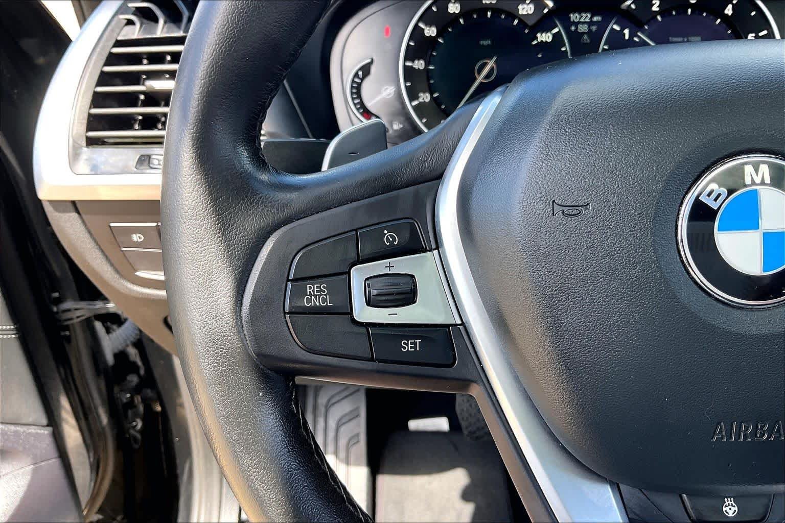 Used 2019 Jet Black BMW xDrive30i image 24