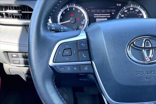 Certified Used 2024 WIND CHILL PEARL Toyota  image 23