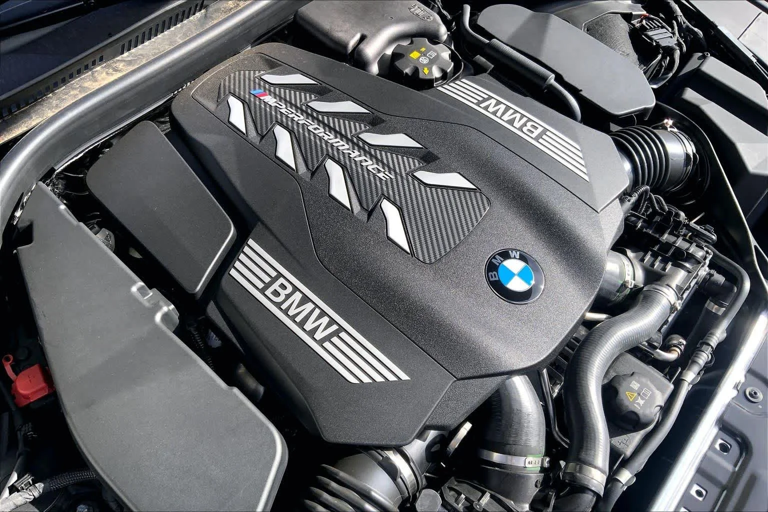 New 2026 Dravit Grey Metallic BMW M850i image 17
