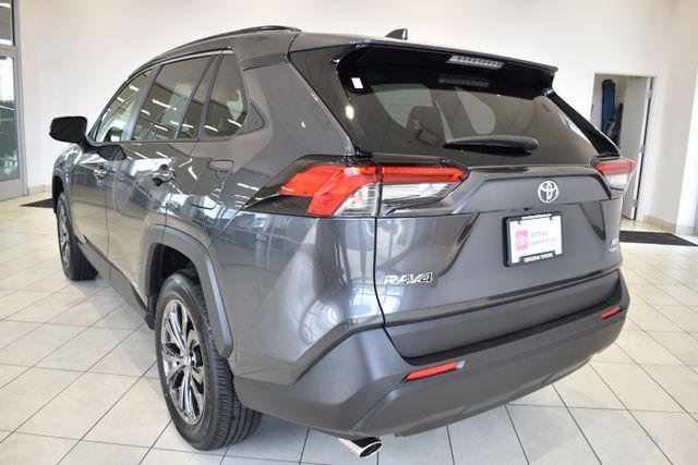 Certified Used 2025 MAGNETIC GRAY MET. Toyota  image 6