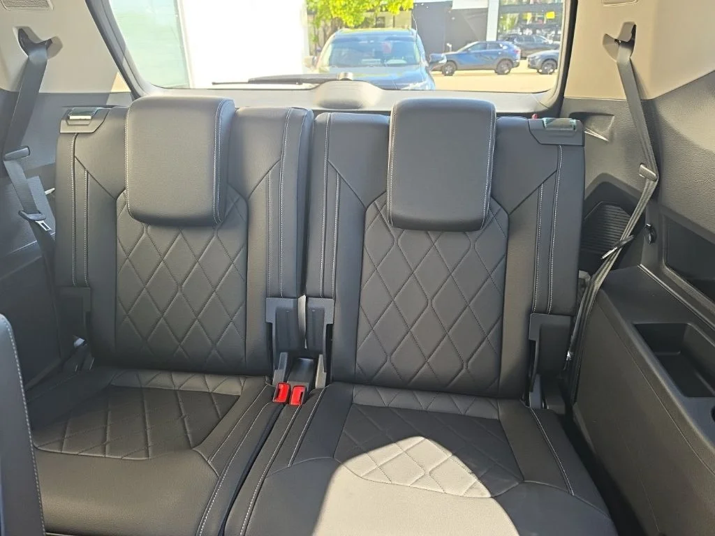 New 2026 Pure Gray Volkswagen 2.0T SEL Premium R-Line image 25