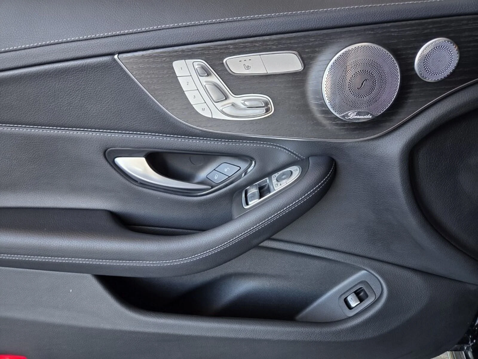 Certified Used 2023 Black Mercedes-Benz C 300 image 22