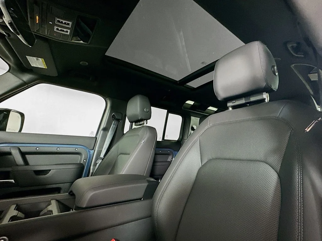 2026 Land Rover Defender S - Photo 16