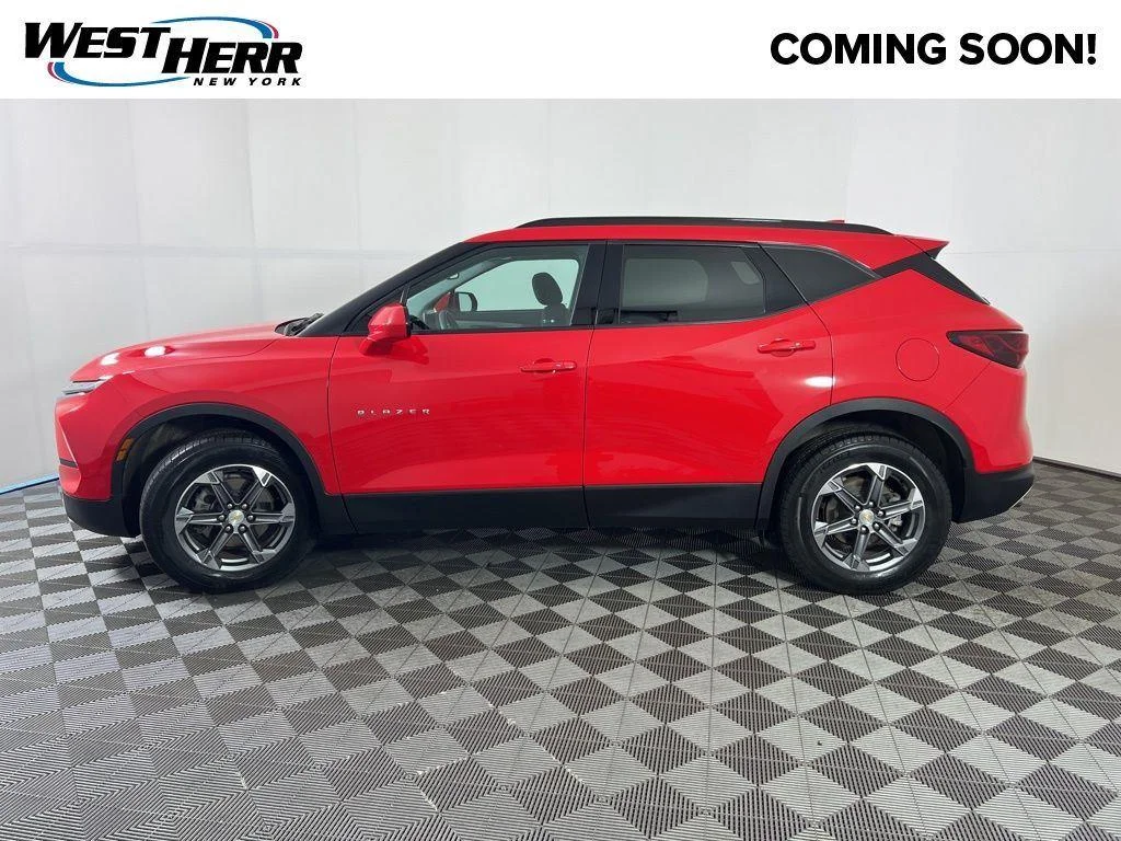 Used 2023 Red Chevrolet LT image 25