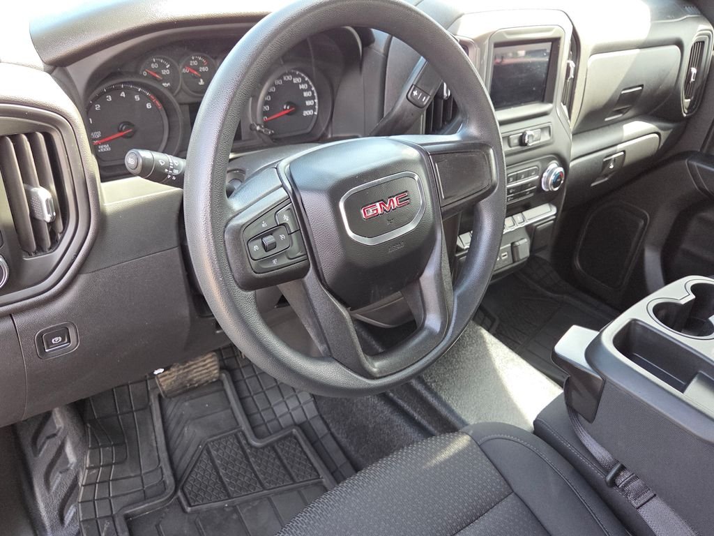 Used 2022 Black GMC Pro image 18