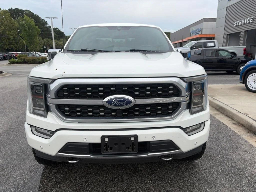 Used 2022 White Ford Platinum image 3
