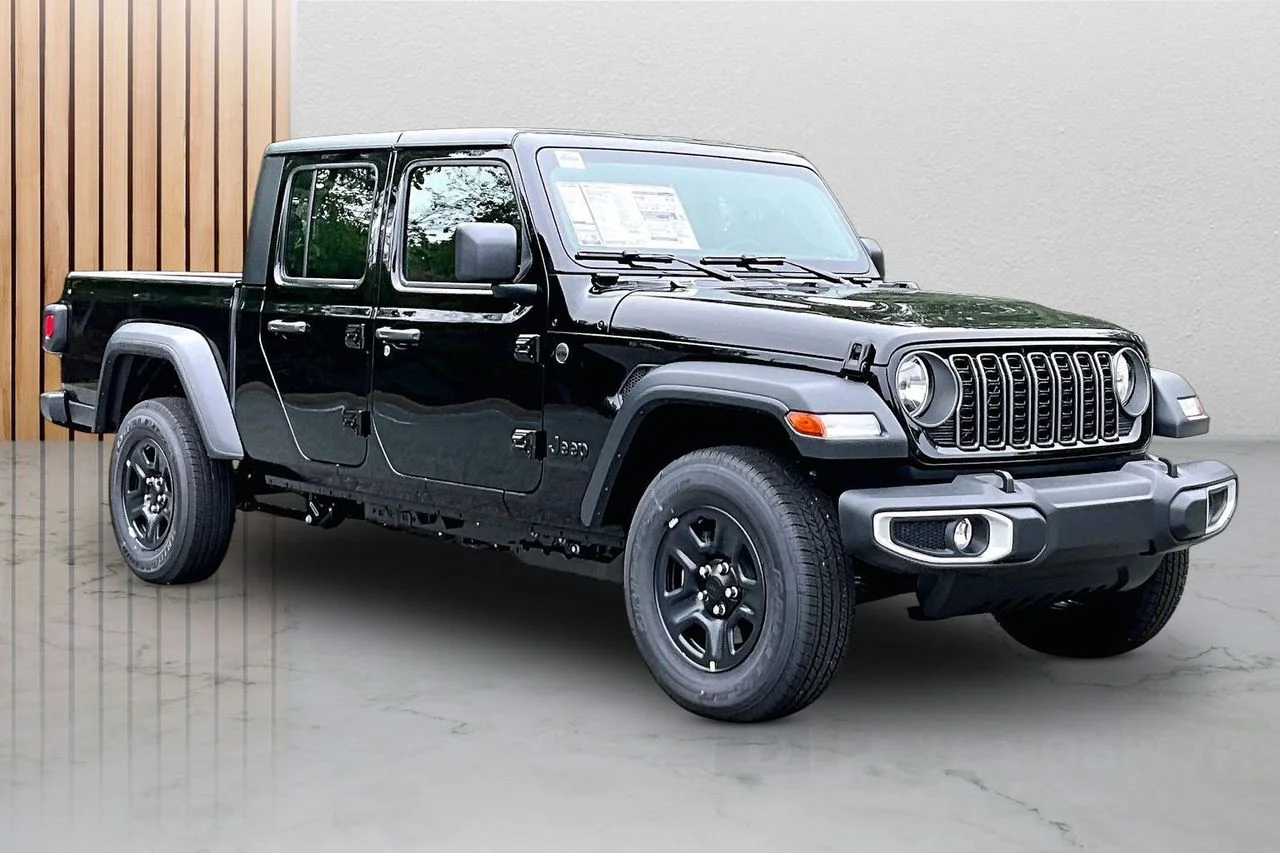 New 2026 Black Clear-Coat Exterior Paint Jeep Sport image 2