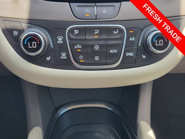 Used 2024 Mineral Gray Metallic Chevrolet 2LT image 17