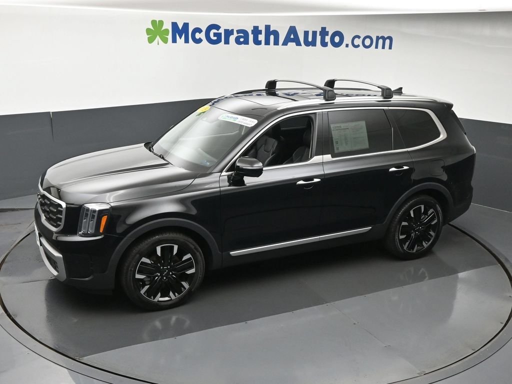 Used 2023 Black Kia SX image 25