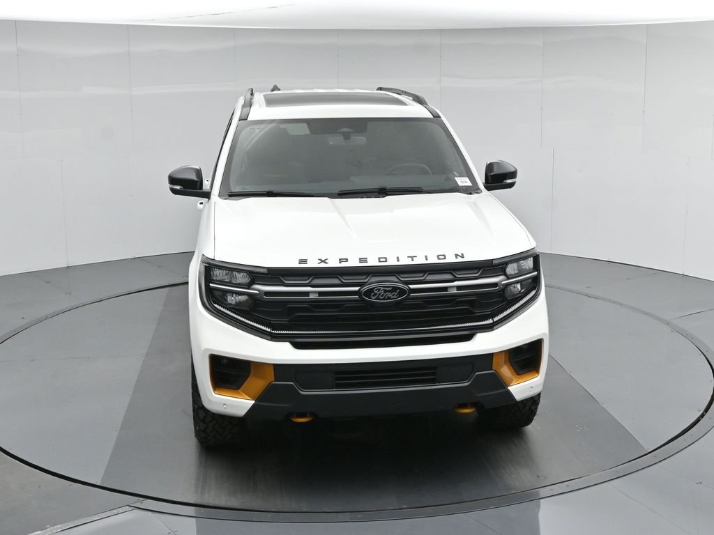 New 2026 Star White Metallic Tri-Coat Ford Tremor image 41