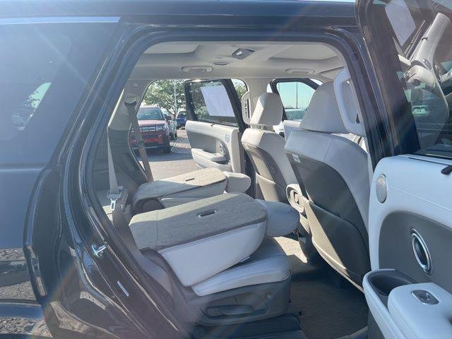 2026 Hyundai Palisade Limited - Photo 23