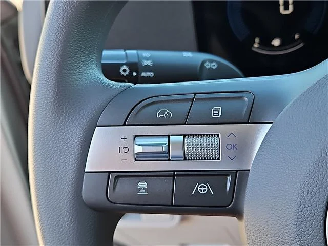 New 2027 Mirage Green Hyundai SE image 19