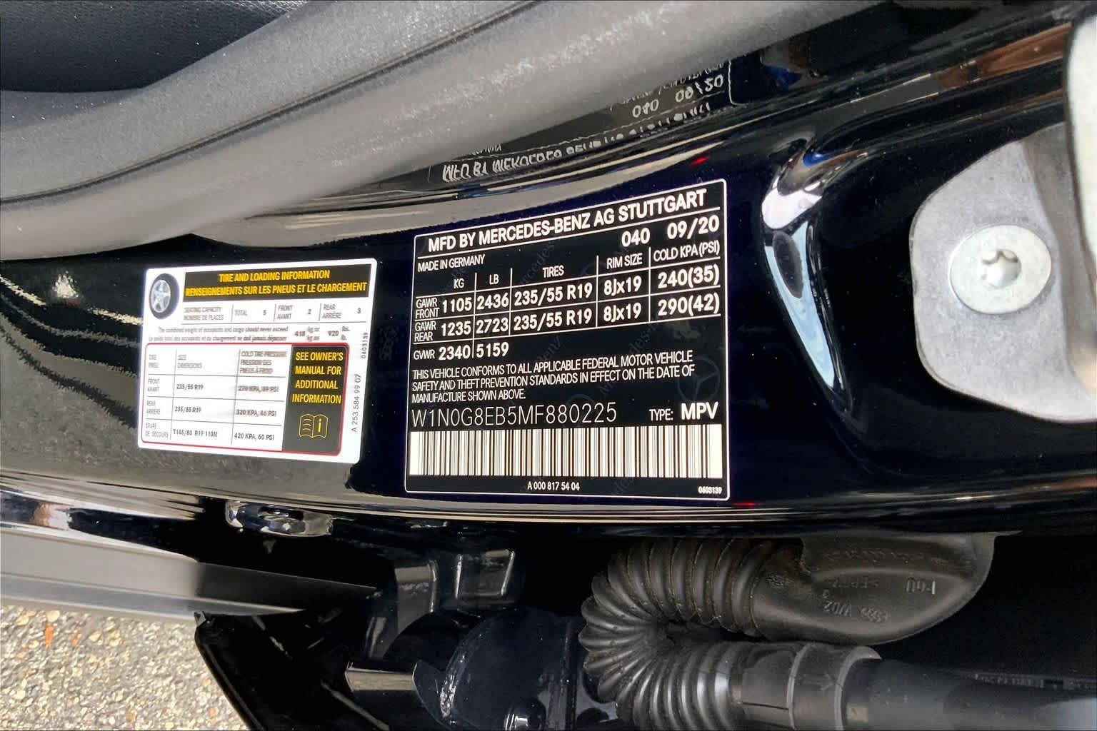 Used 2021 Black Mercedes-Benz GLC 300 image 34