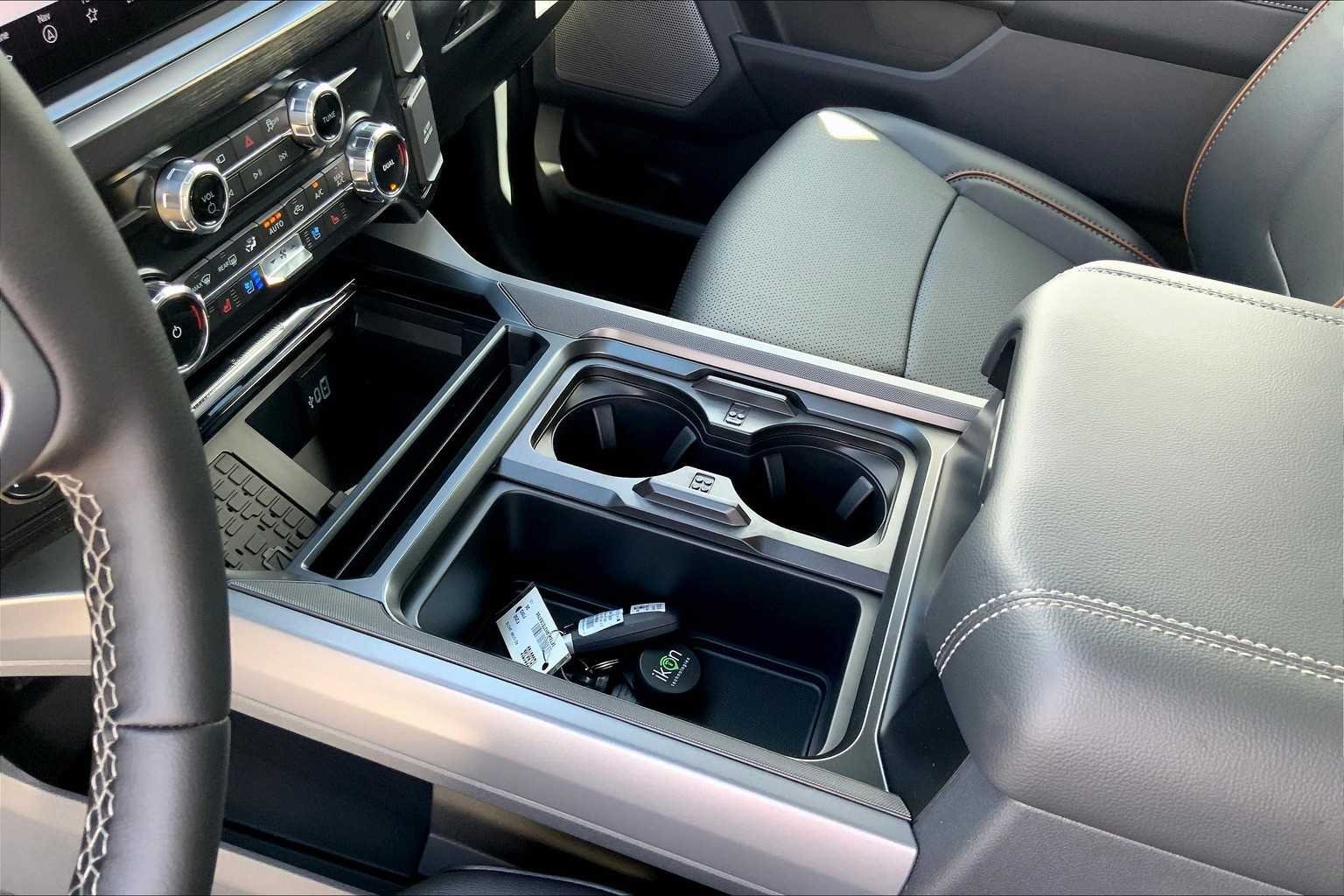 2026 Ford F-350 Super Duty Lariat - Photo 7
