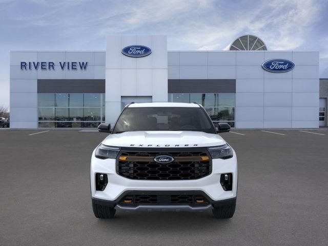 New 2026 Star White Metallic Tri-Coat Ford Tremor® image 6