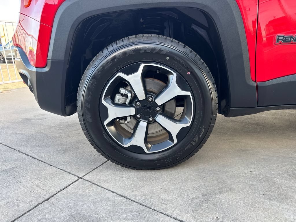 Used 2021 Colorado Red Clearcoat Jeep Trailhawk image 27