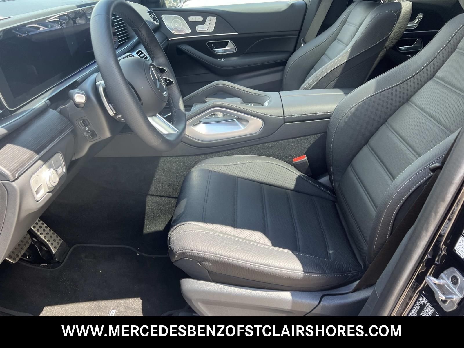 New 2026 Obsidian Black Metallic Mercedes-Benz GLS 580 image 19