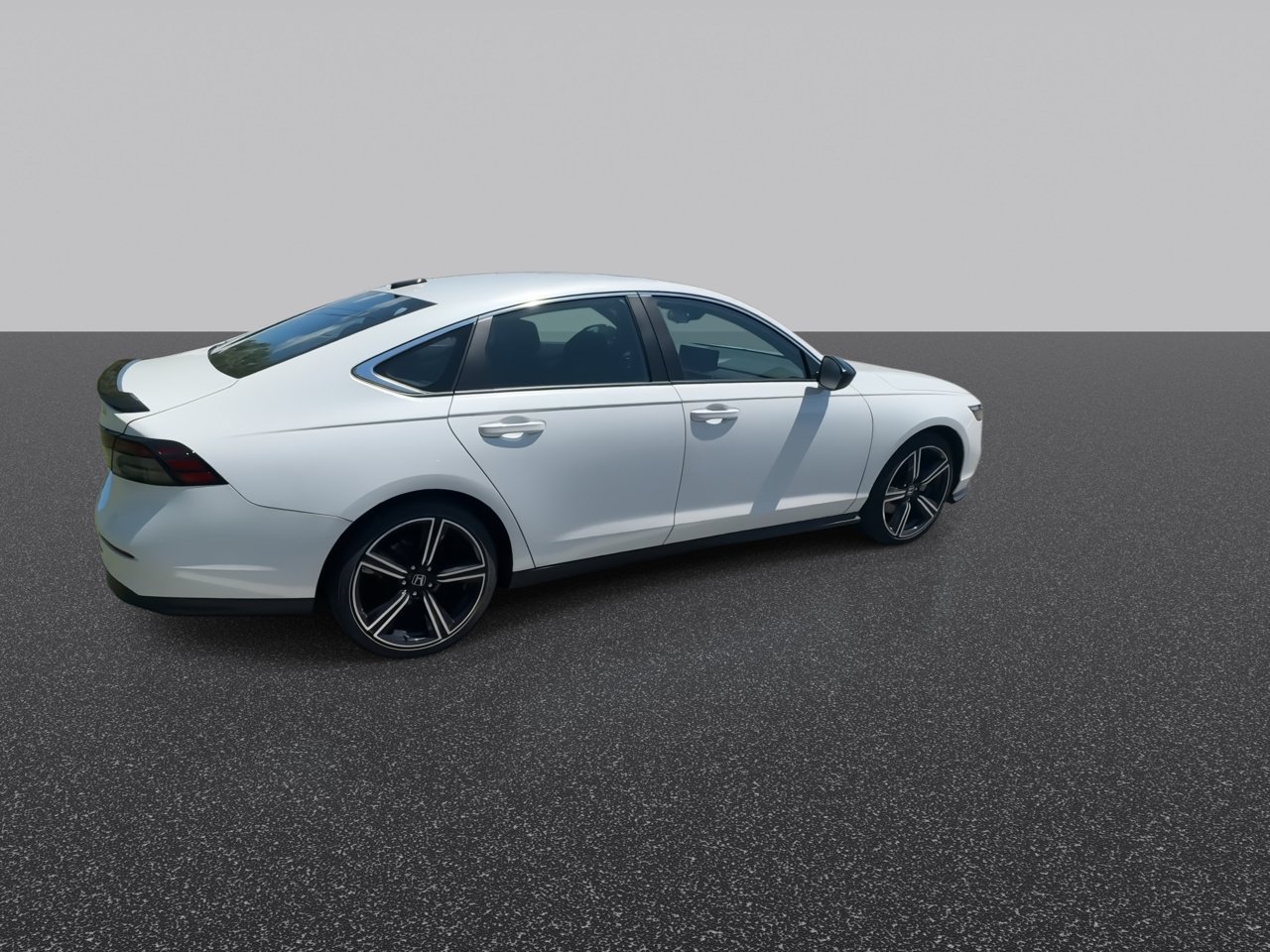 Used 2023 Platinum White Pearl Honda Sport image 9