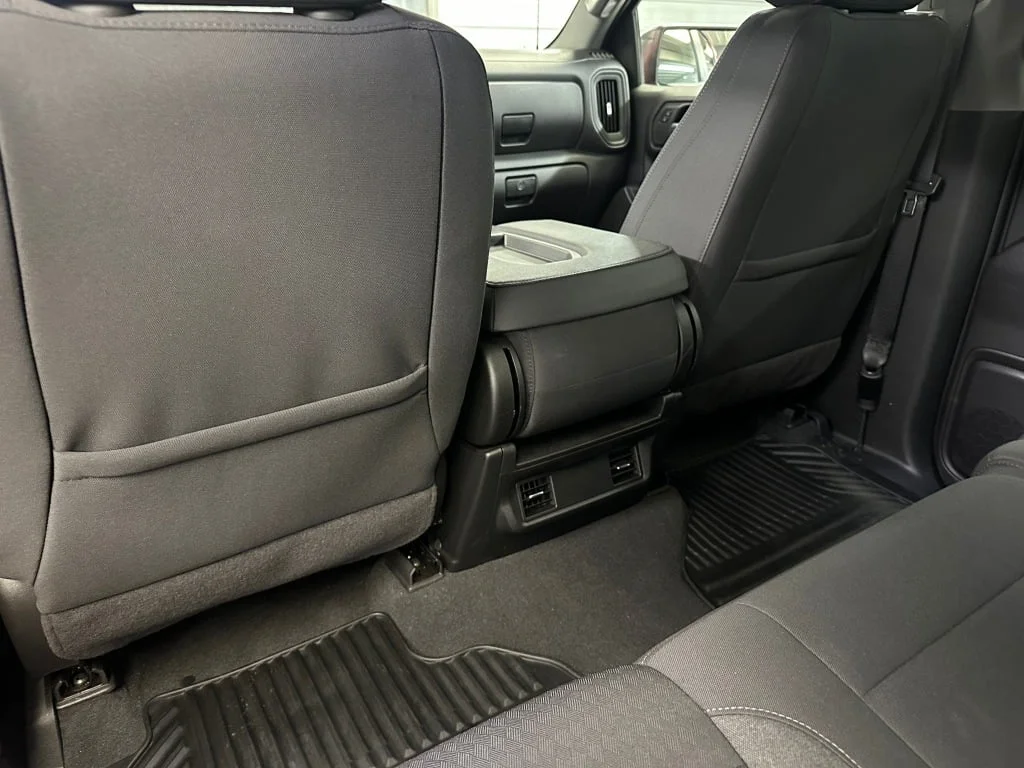 2023 Chevrolet Silverado 1500 Custom - Photo 19