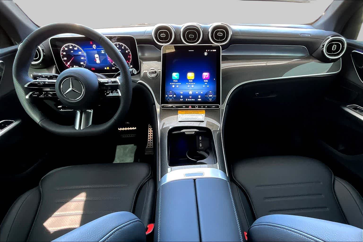 New 2026 Black Mercedes-Benz GLC 300 image 8