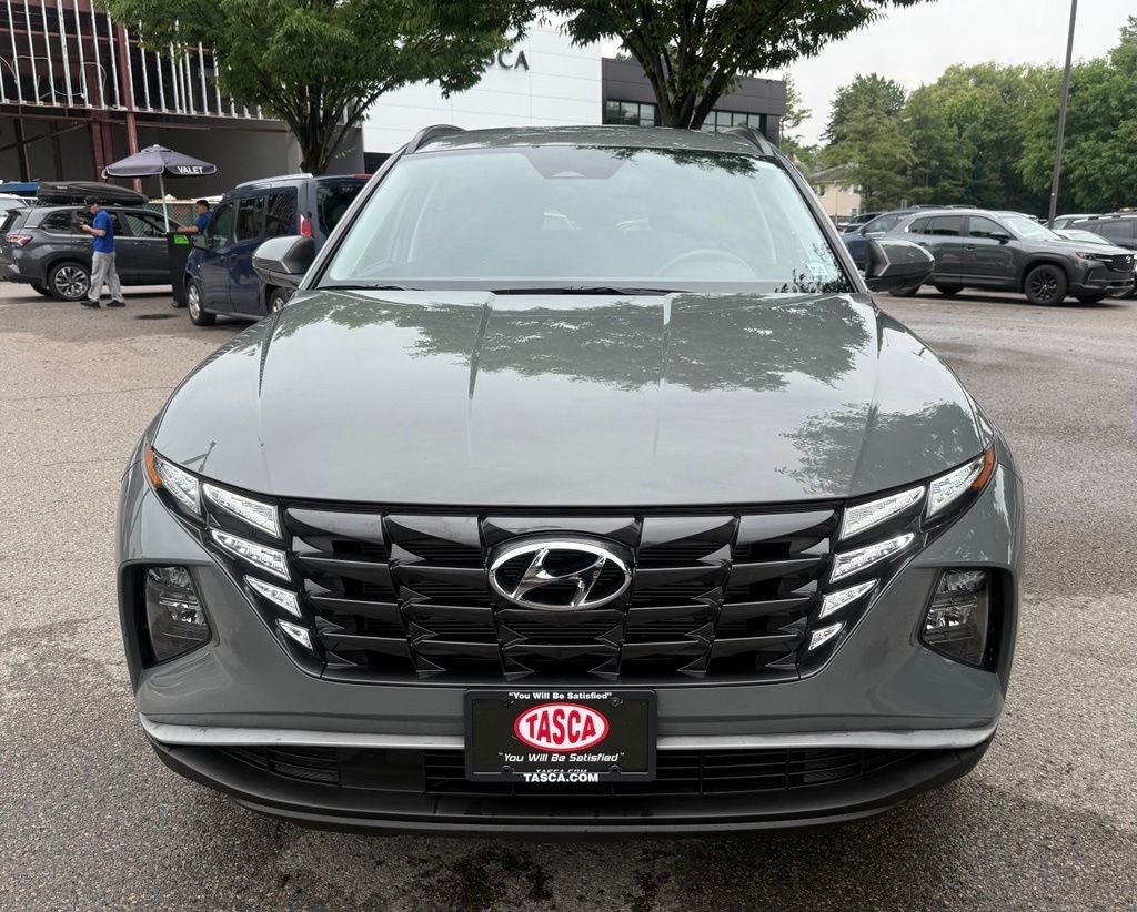 Used 2024 Gray Hyundai SEL image 3