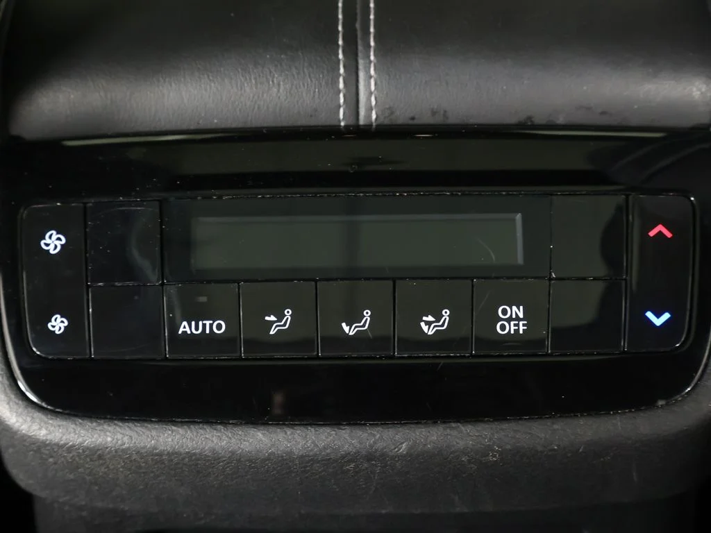 Used 2023 Titanium INFINITI LUXE image 58