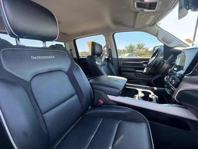 Used 2022 White Ram Laramie image 30