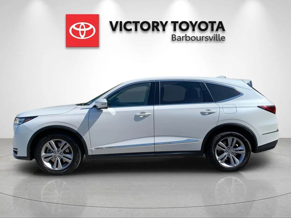 Used 2025 White Acura Base image 2