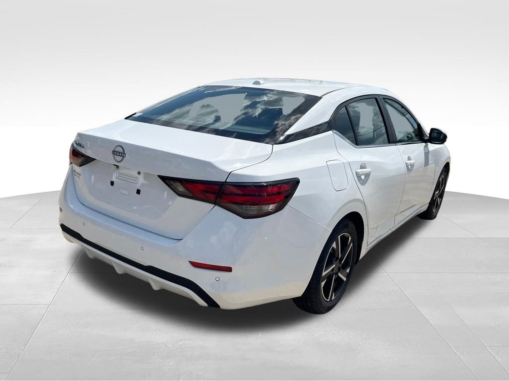 Used 2025 White Nissan SV image 5