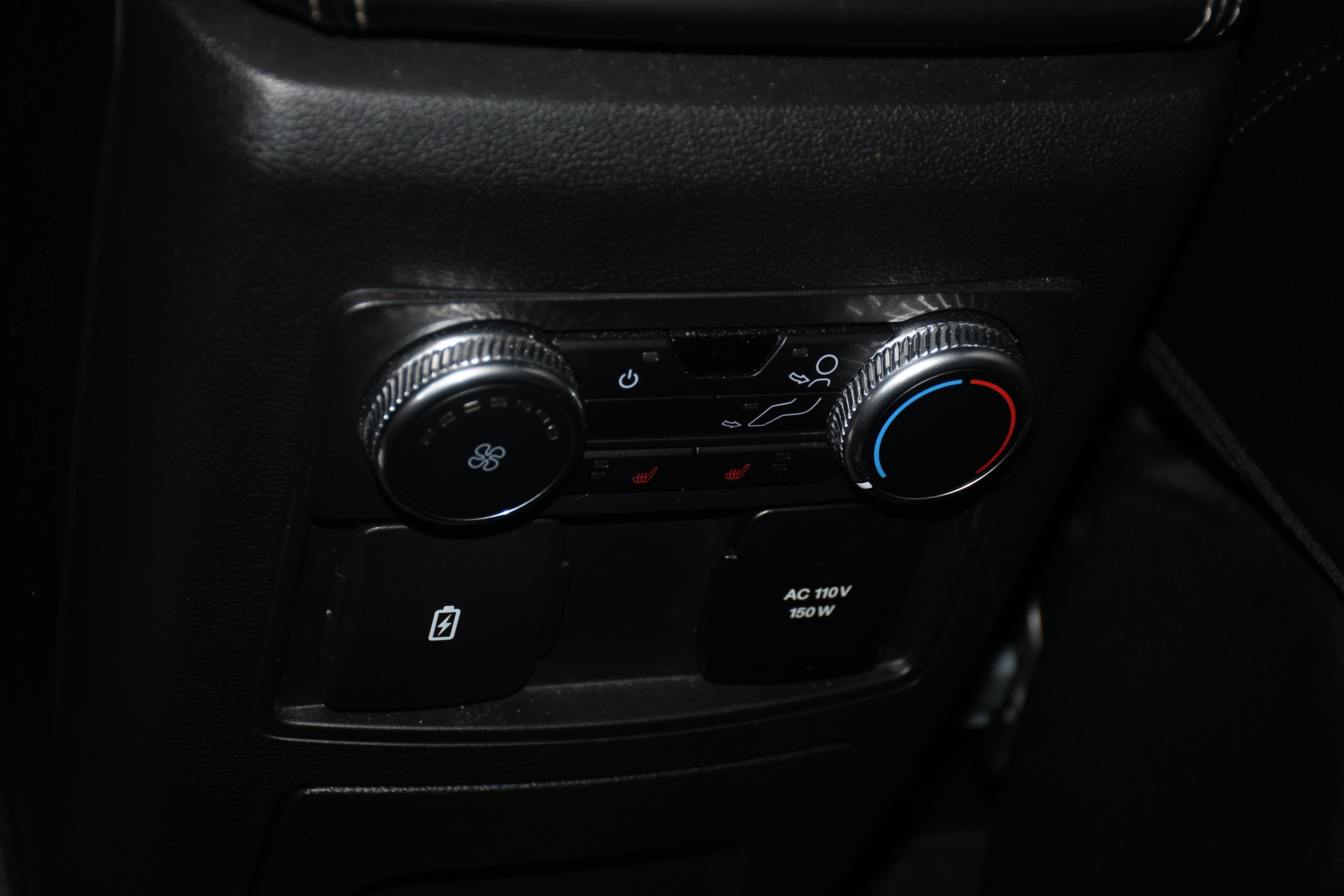 Used 2023 Black Ford Limited image 17