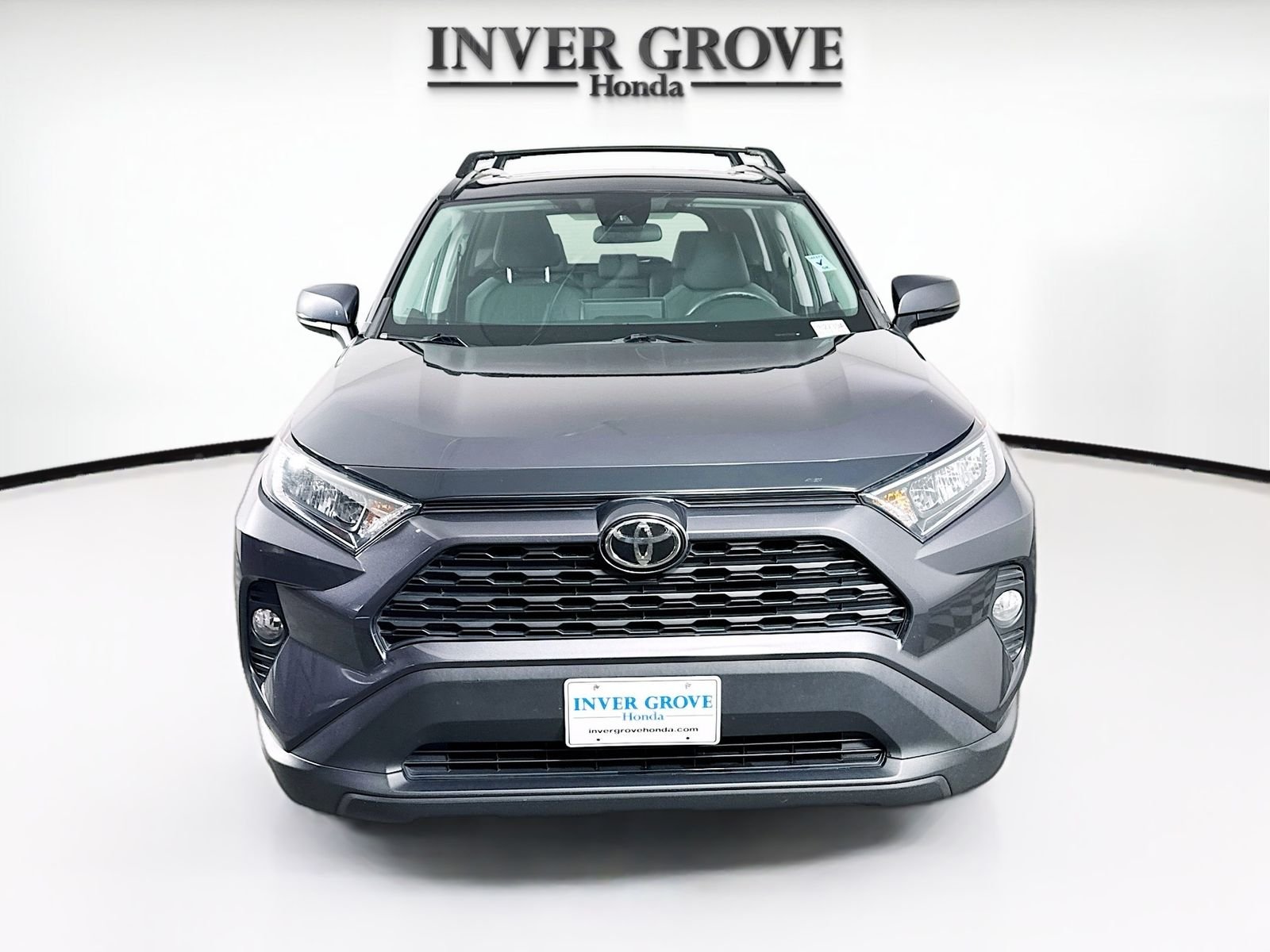 Used 2019 Toyota RAV4 XLE with VIN 2T3P1RFV9KW026842 for sale in Inver Grove Heights, Minnesota