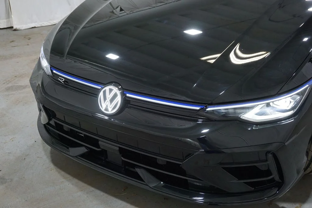 New 2026 Black Volkswagen 2.0T image 37