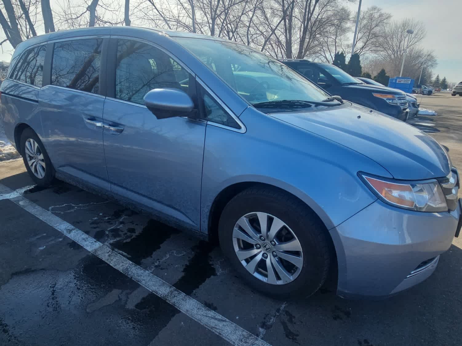 Used 2014 Honda Odyssey EX-L with VIN 5FNRL5H69EB094070 for sale in Hopkins, Minnesota
