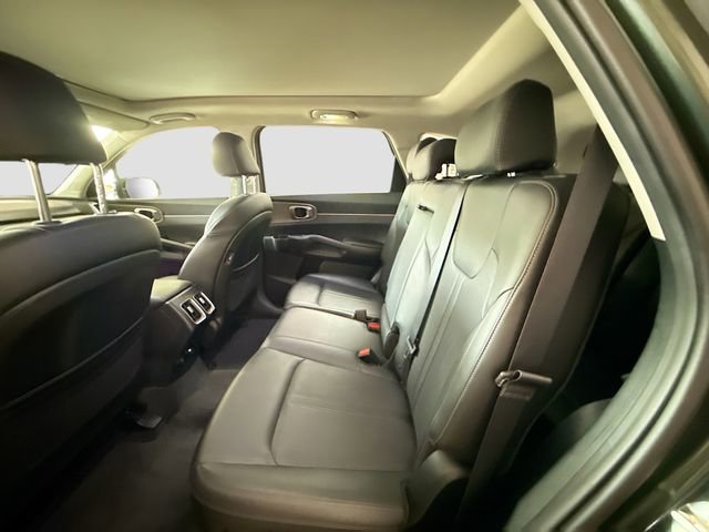 Used 2023  Kia X-Line S image 26