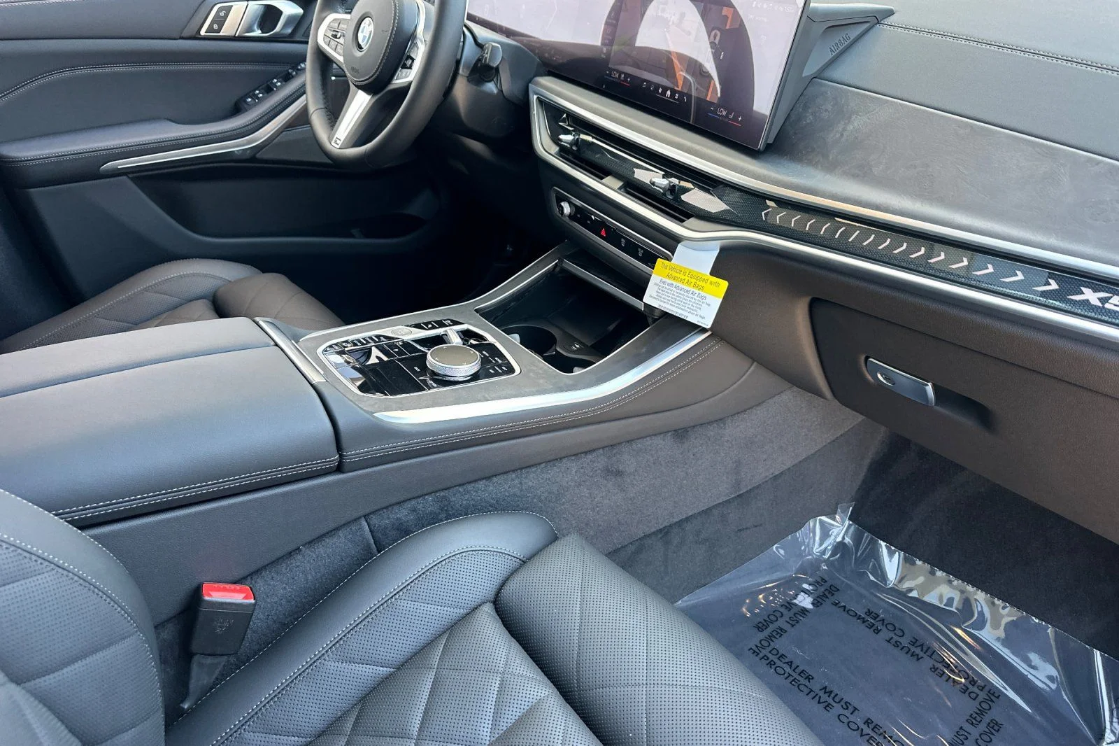 New 2026 Mineral White Metallic BMW xDrive40i image 13