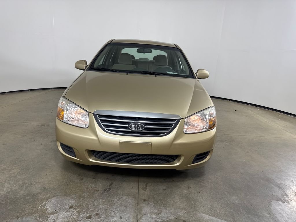 Used 2009 Gold Kia EX image 13