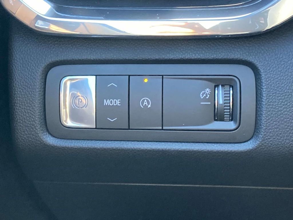 2026 GMC Acadia Elevation - Photo 25