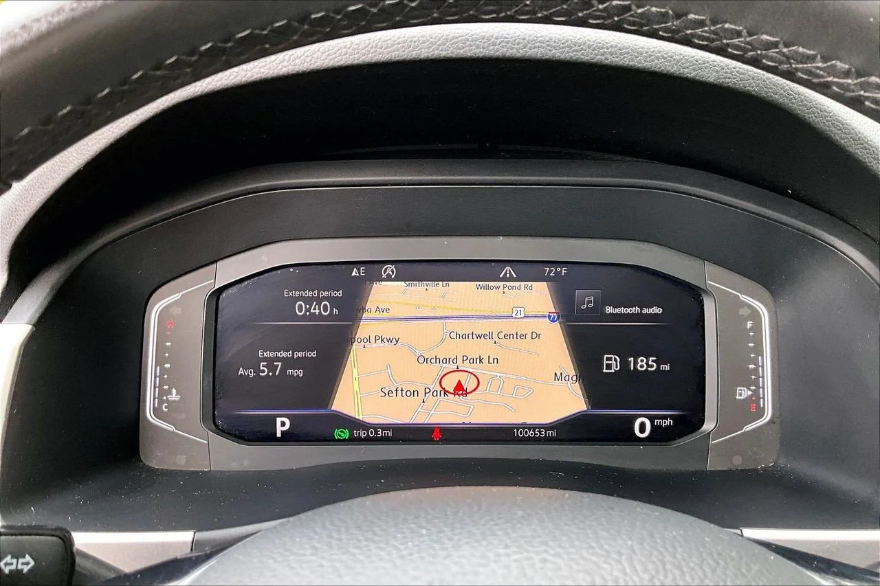 Certified Used 2019 White Volkswagen SEL Premium image 10
