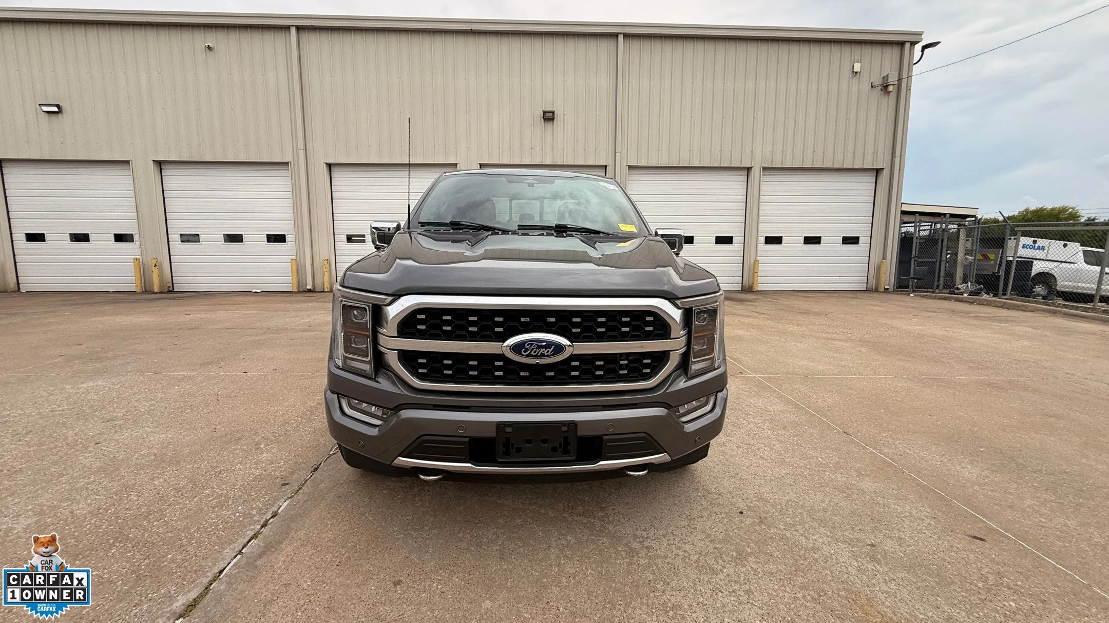 Used 2023 Gray Ford Platinum image 2