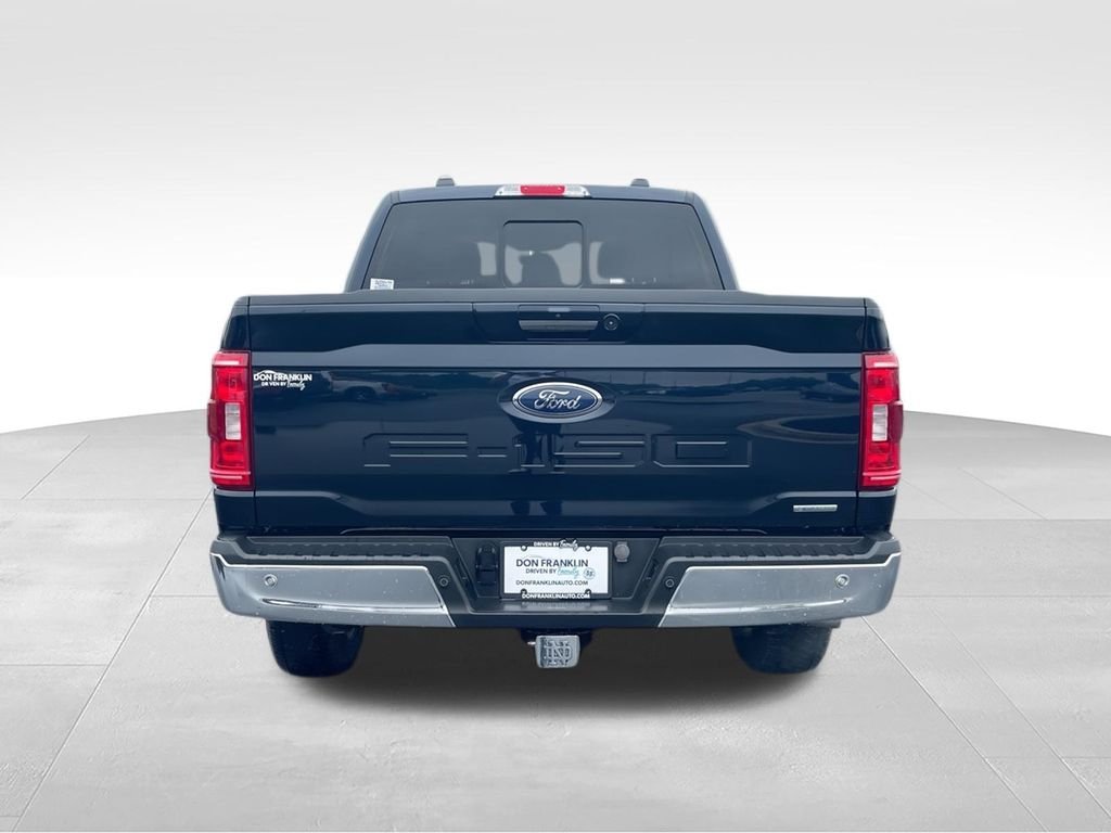 Used 2023 Blue Ford XLT image 7