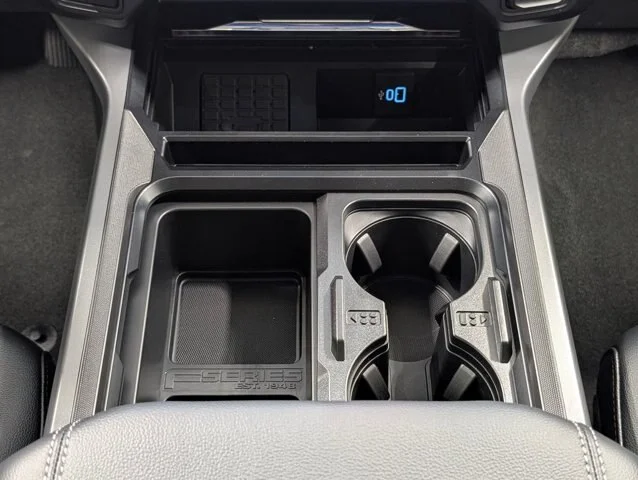 New 2026 Glacier Gray Metallic Tri-Coat Ford F-250® Lariat® image 46