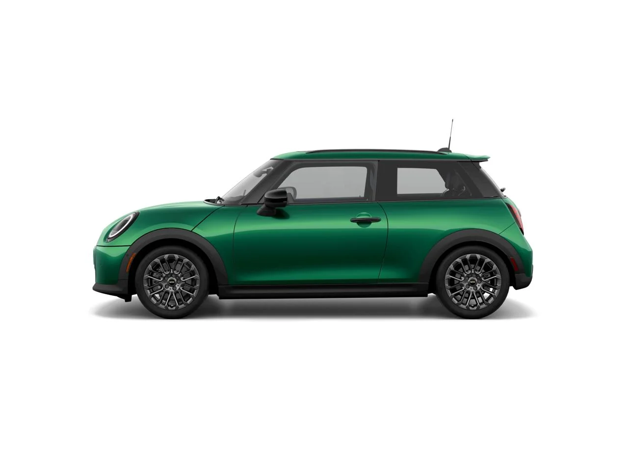 New 2026 British Racing Green IV Metallic MINI SIGNATURE PLUS image 4