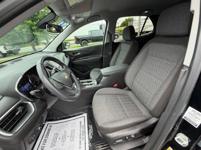 Used 2022 Mosaic Black Metallic Chevrolet LT image 31