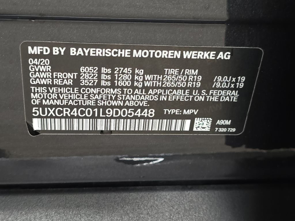 Used 2020 Dark Graphite Metallic BMW sDrive40i image 34