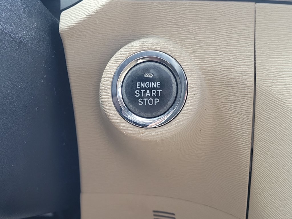 2015 Toyota Venza XLE - Photo 24